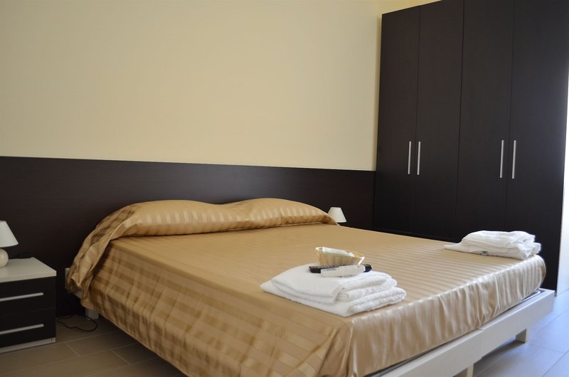 Hotel Hotel Happy