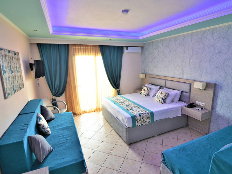 Grand Beach Hotel