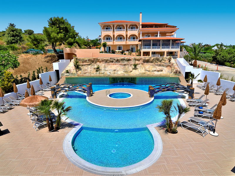Grand Beach Hotel