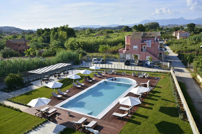 Hotel V Luxury Suites