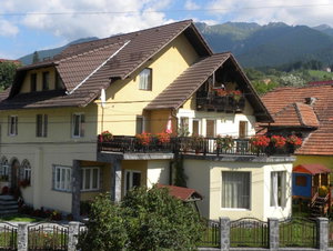 Hotel Casa Enescu cazare Bran