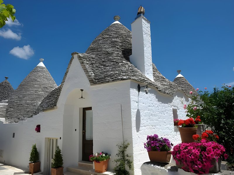 Romantic Trulli
