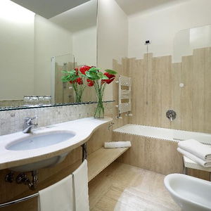 Hotel Exe Majestic cazare Florida