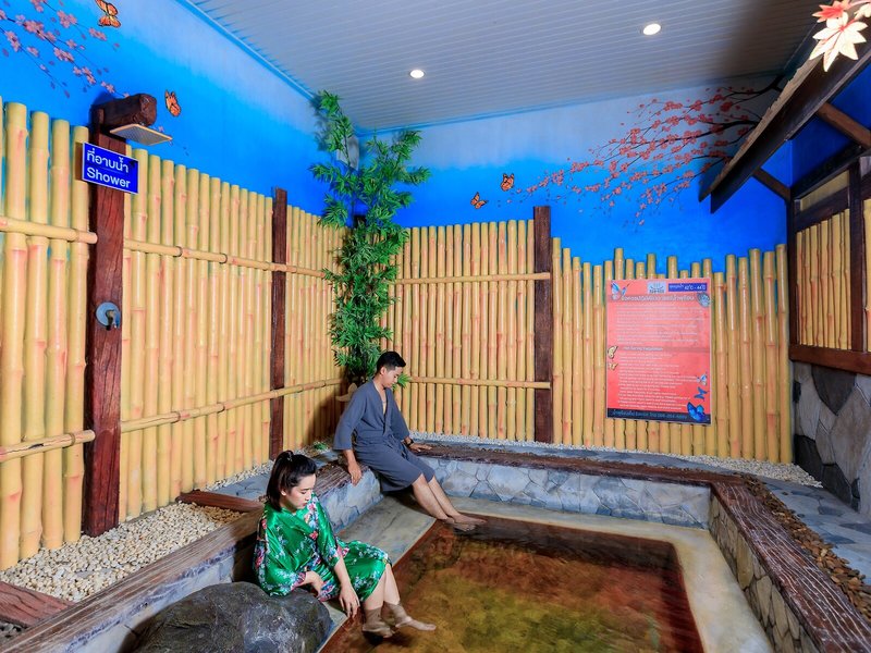 Saline Hot Spring Resort