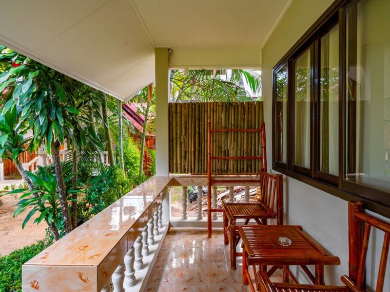 Hotel Lanta Beach Resort