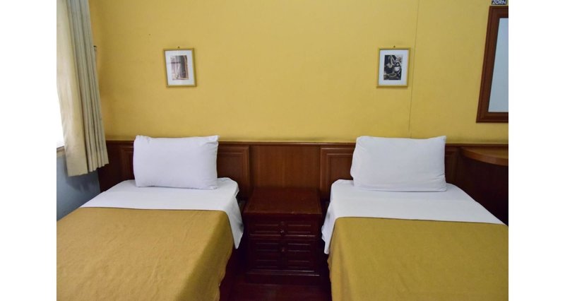Yes Kaosan Hostel