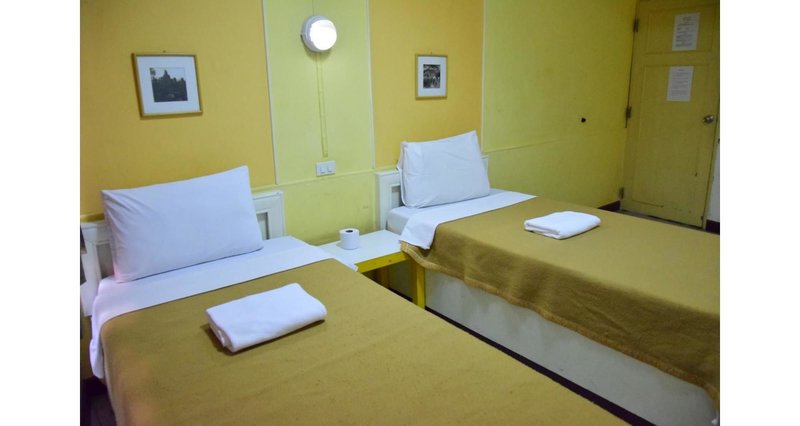 Yes Kaosan Hostel