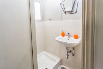 Aris Athens Suites