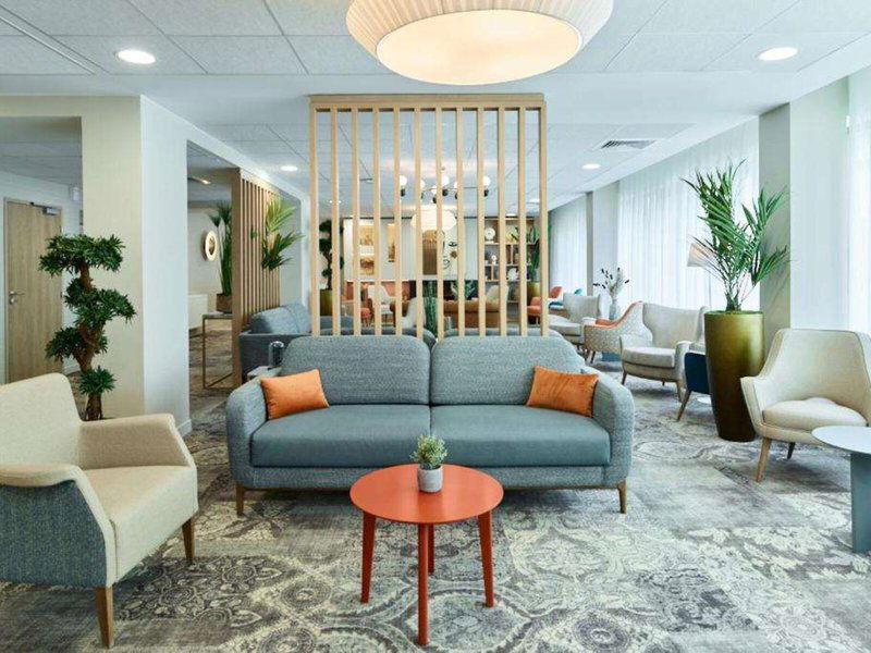 Hotel Zenao Suresnes