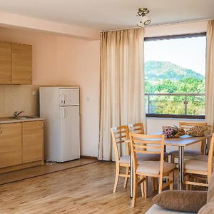 Hotel Moreto Seaside Aparthotel cazare Obzor