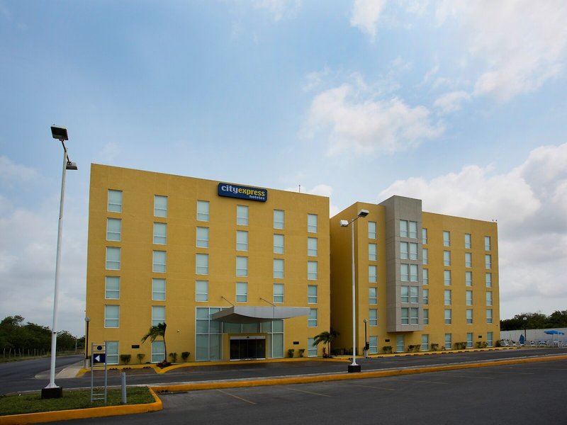 Hotel City Express Chetumal