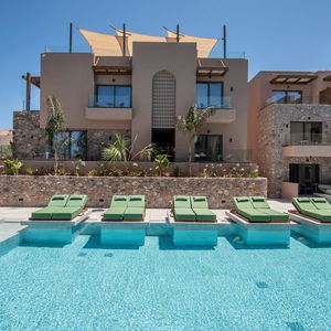 Hotel Paralos Venus Suites cazare Analipsi