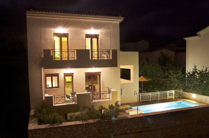 Helidonia Villas
