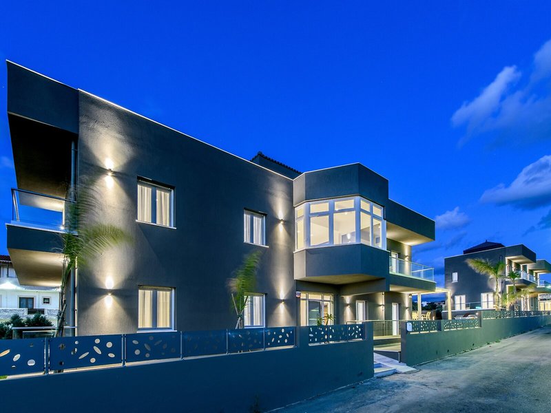 Hotel Elysian Suites