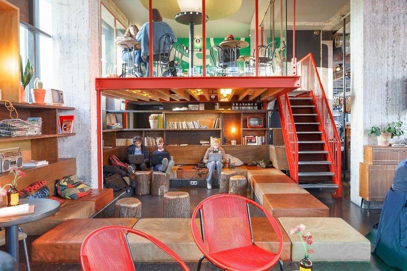 Hotel Volkshotel