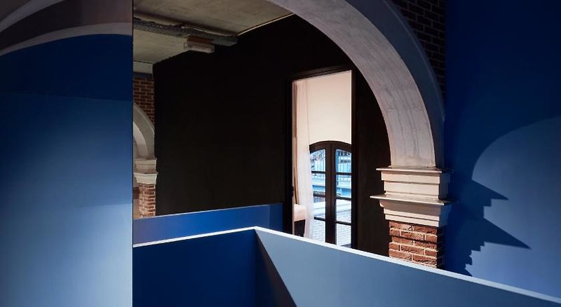 Hotel Hotel Not Hotel