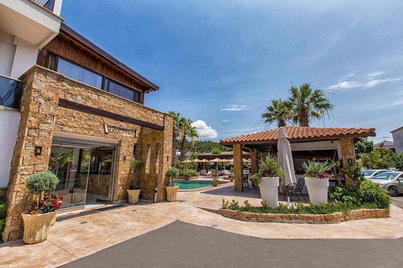 Hotel Greek Pride Seafront Hotel