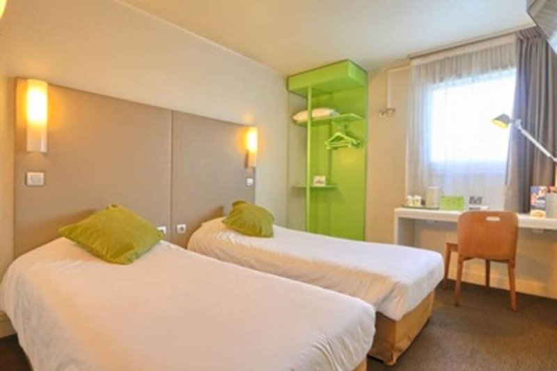 Hotel Campanile Paris Ouest - Nanterre - La Défense