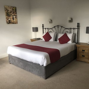 Hotel Trumbles cazare Horley