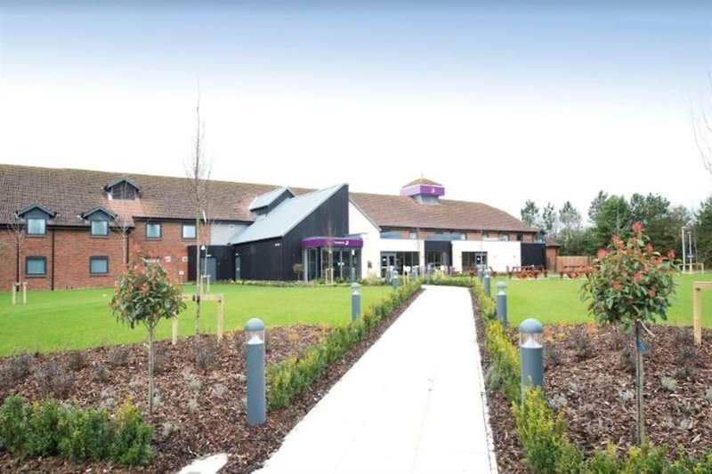 Hotel Newbury Town Centre South A339