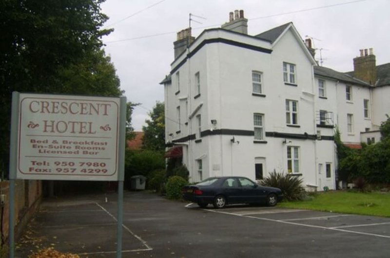 Hotel Crescent
