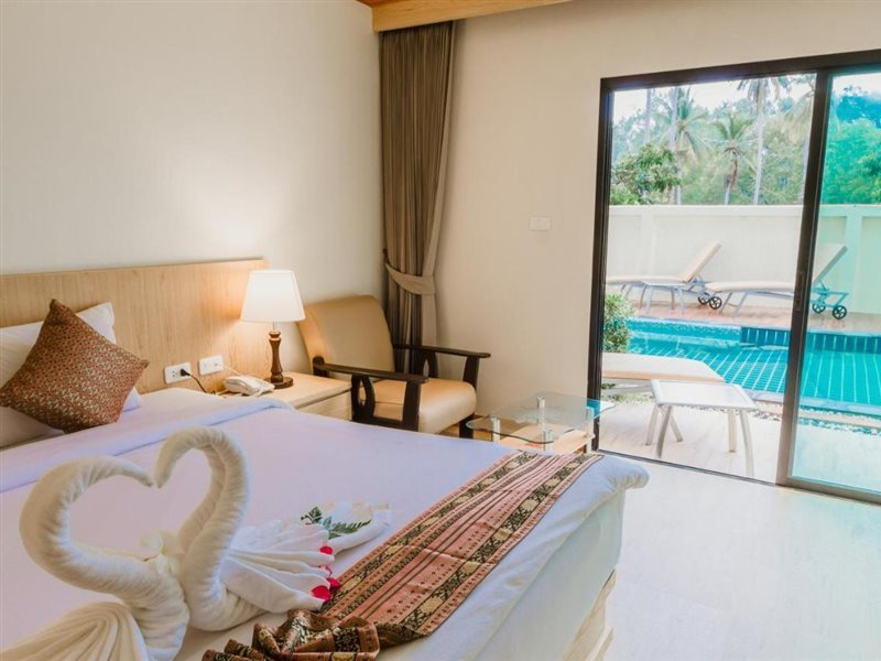 Airport Beach Hotel Phuket