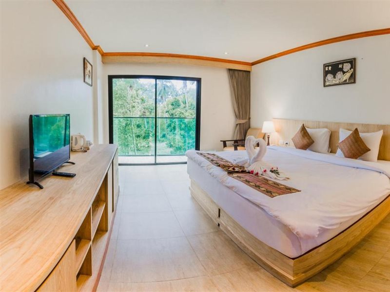 Airport Beach Hotel Phuket