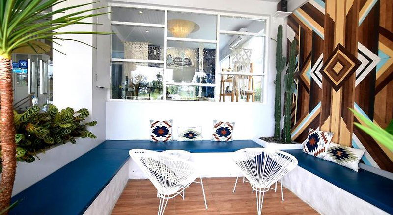 Hotel Chill House @ Nai Yang Beach