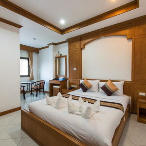 Sejur Magnific Guesthouse Patong vacanta Patong