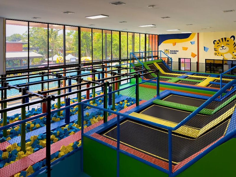 Rawai Vip Villas & Kids Park