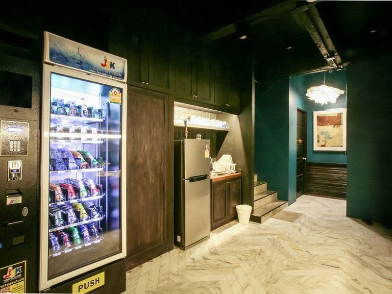 Hotel L'atelier Poshtel Phuket Hostel