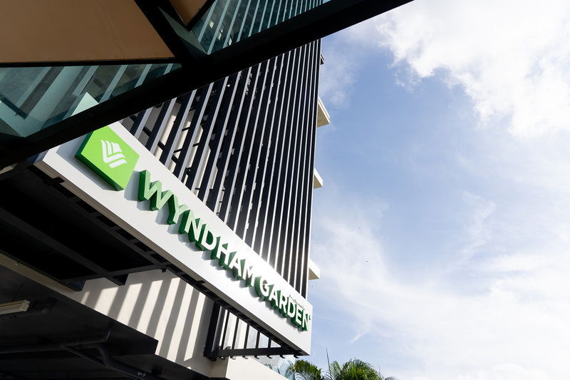 Hotel Wyndham Garden Naithon Phuket