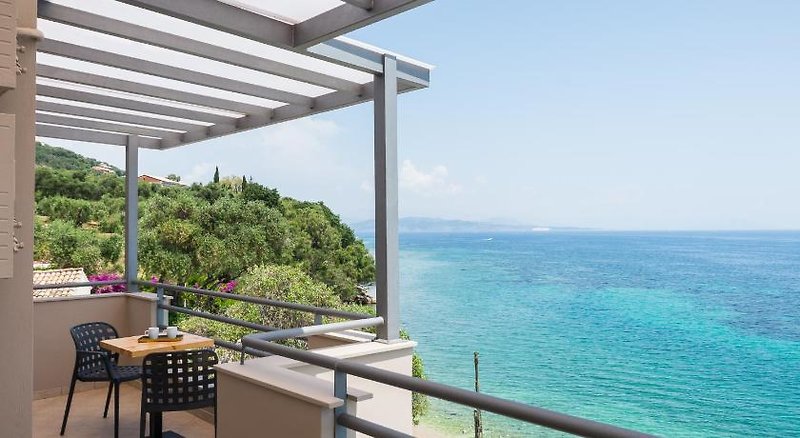 Glyfa Beach Villas