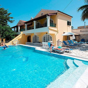 Hotel Andreas Pool Apartments cazare Kassiopi
