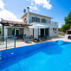 Hotel Villa Eudora cazare Tsoukaladhes