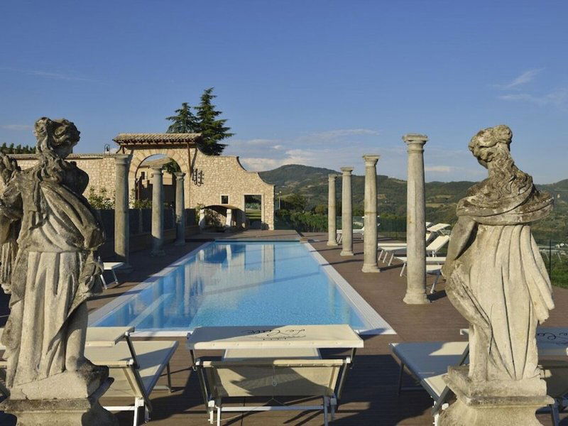 Hotel Tenuta Le Cave