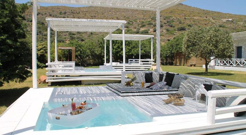 Hotel Ow Andros Luxury Suites