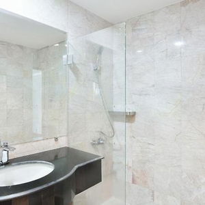 Hotel Cbd 2 Hotel cazare Surat Thani