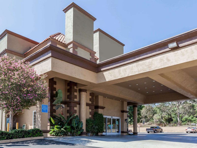 Hotel Travelodge By Wyndham Sylmar Ca