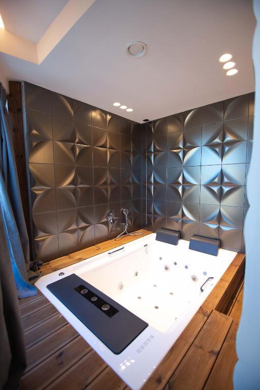 Hotel Sky View Hotel