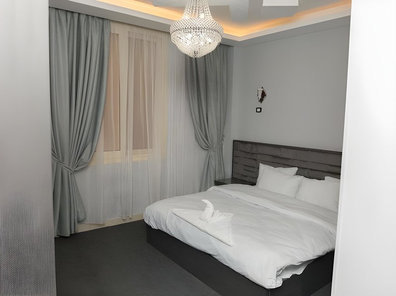 Hotel Capital Hotel
