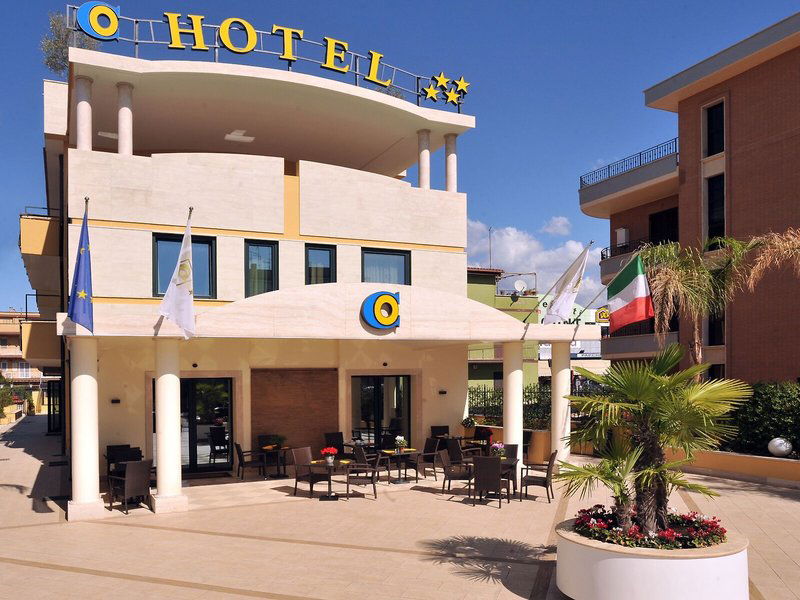 Hotel O.c. Hotel Villa Adriana