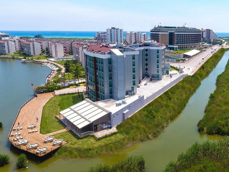 Hotel Aska River Suites