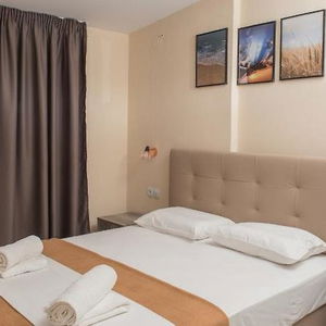 Hotel Ino Luxury Rooms cazare Korinos
