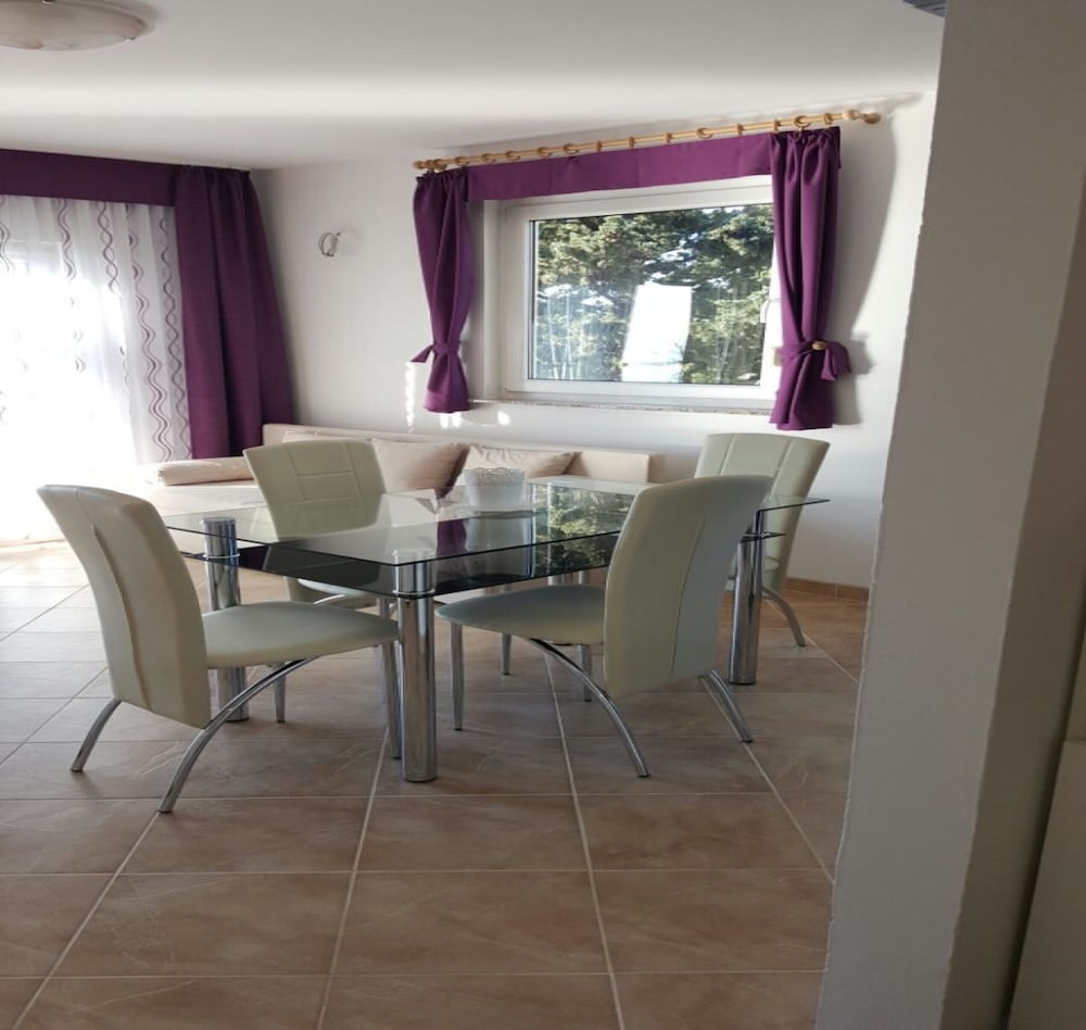 Apartments Nika