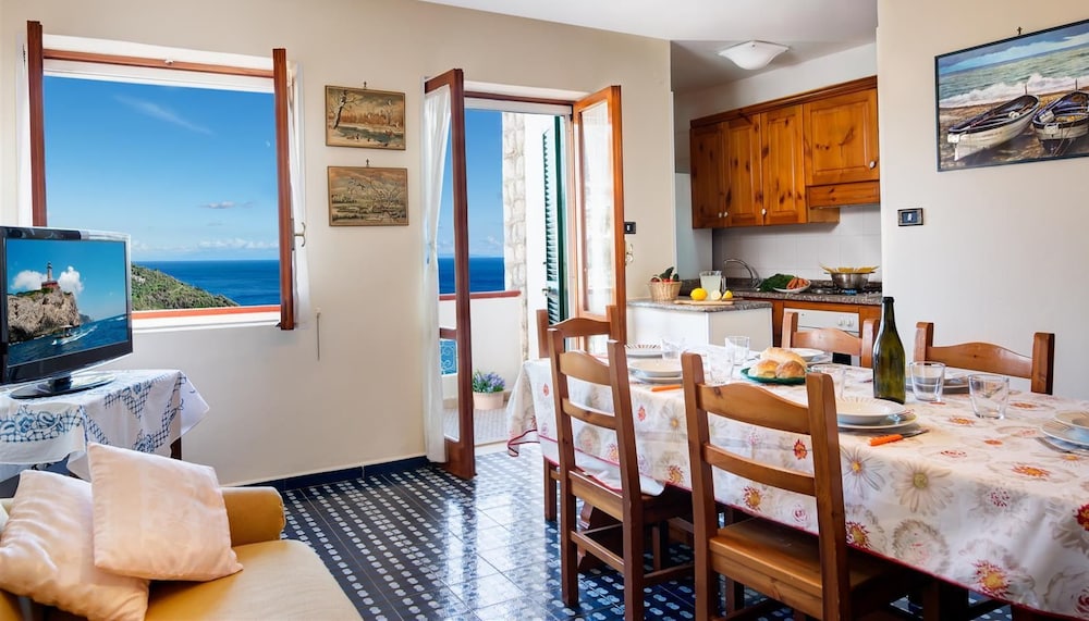 Casa Maradona
