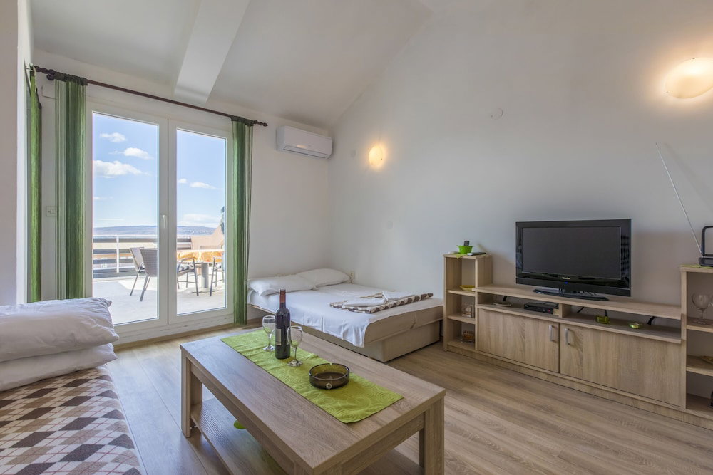 Hotel Apartments Milan