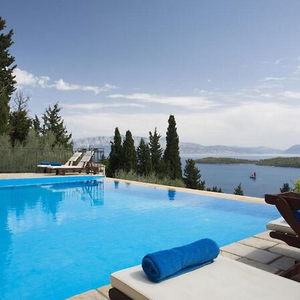 Hotel Villa Galatia cazare Perigialion