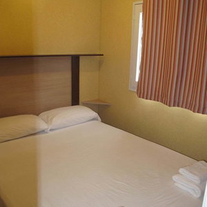 Hotel Roca Grossa cazare Calella