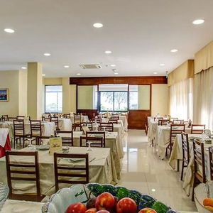 Hotel Hotel Deanna cazare Adria